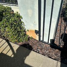 Driveway-Cleaning-and-Rust-Removal-in-Dade-City-FL-by-The-Pasco-Pressure-Washing-Wesley-Chapels-Leading-Exterior-Cleaning-Experts 5