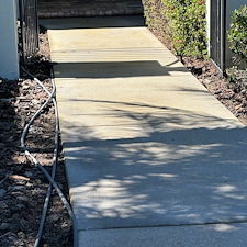 Driveway-Cleaning-and-Rust-Removal-in-Dade-City-FL-by-The-Pasco-Pressure-Washing-Wesley-Chapels-Leading-Exterior-Cleaning-Experts 3