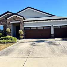 Driveway-Concrete-Cleaning-in-Land-O-Lakes-FL 2