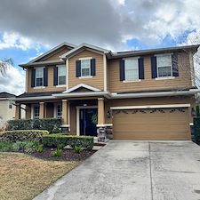 Full-House-Soft-Wash-Driveway-Cleaning-in-Wesley-Chapel-FL-Safe-Professional-Exterior-Cleaning-for-Long-Lasting-Curb-Appeal 4