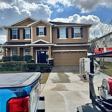 Full-House-Soft-Wash-Driveway-Cleaning-in-Wesley-Chapel-FL-Safe-Professional-Exterior-Cleaning-for-Long-Lasting-Curb-Appeal 1