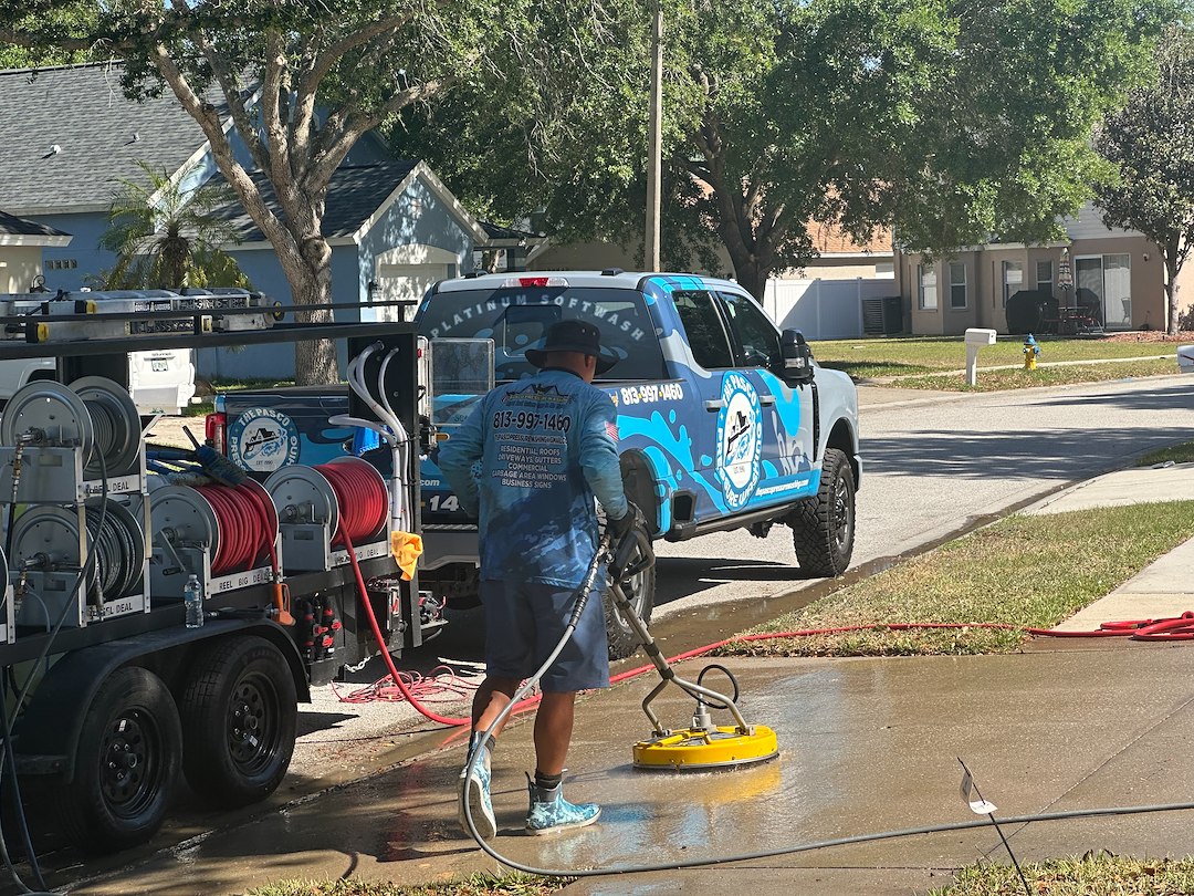 House, driveway and fence wash